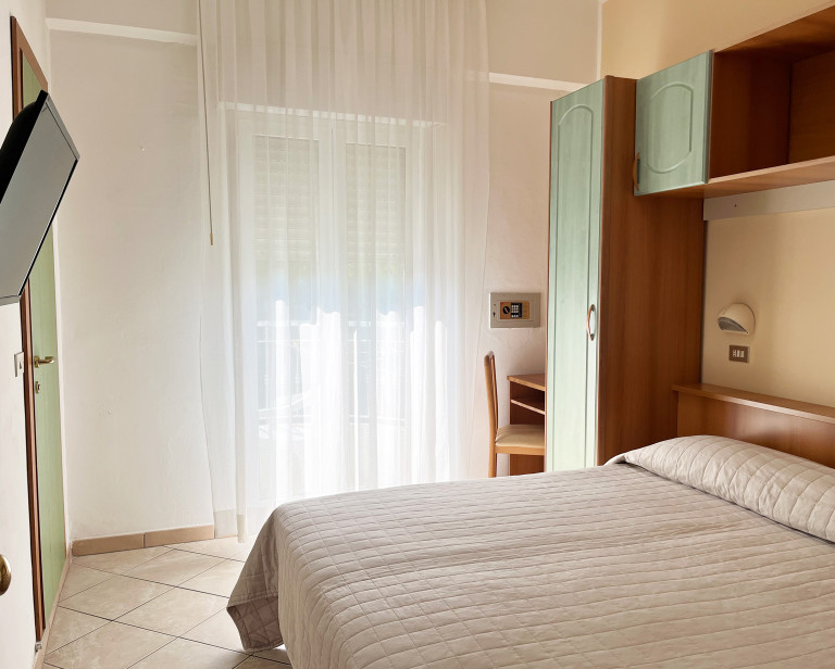 media.Gallery_CamereMatrimonialeEconomy_HotelDelleNazioni_Cesenatico