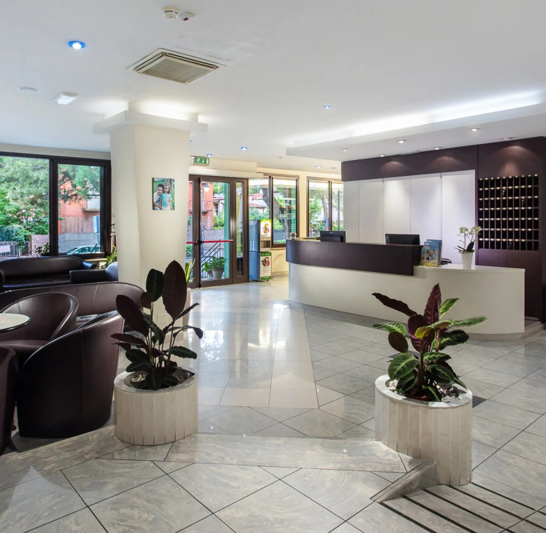 media.Slide_Hall_1HotelDelleNazioni_Cesenatico