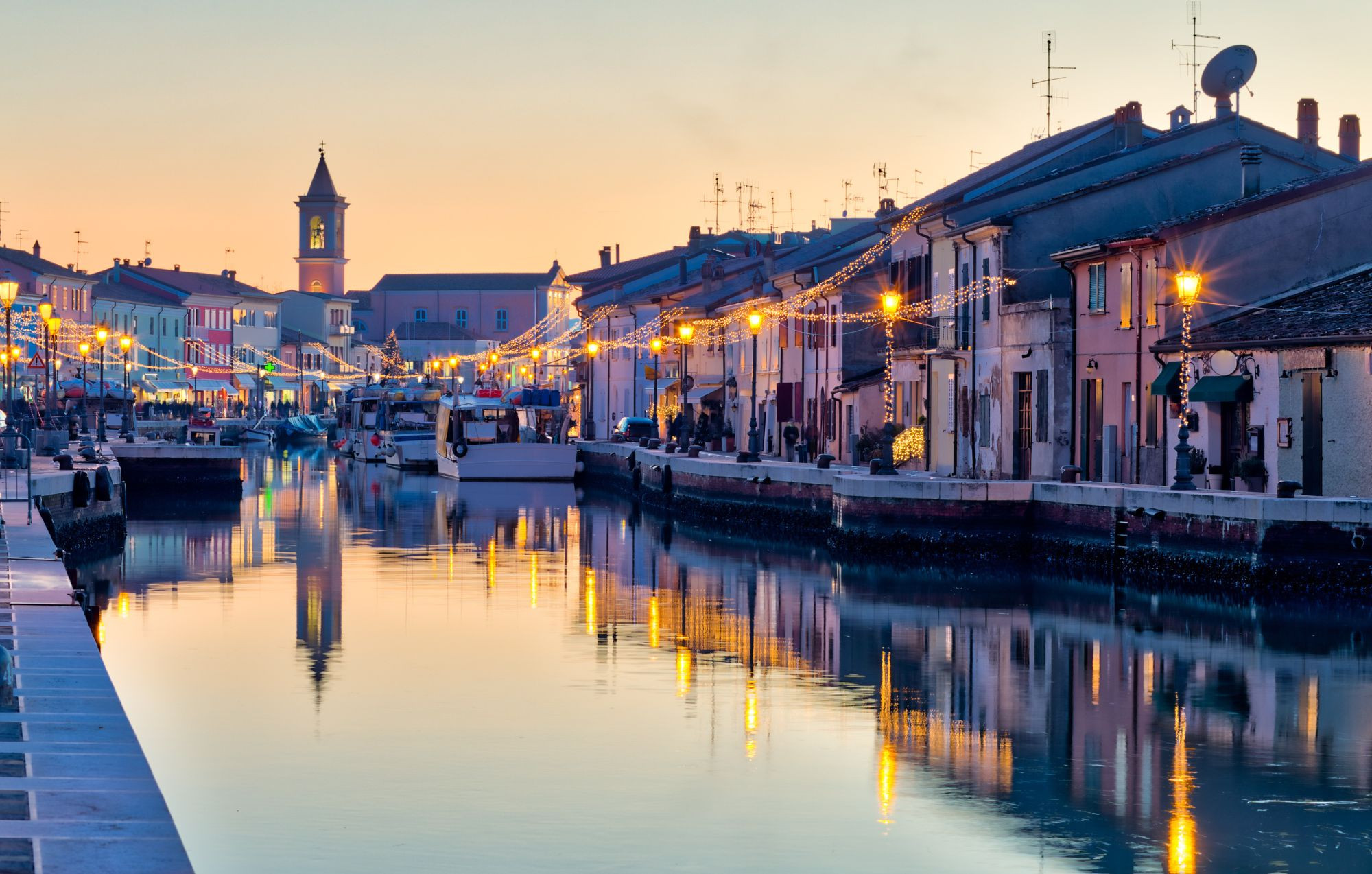 media.porto_canale_crepuscolo_luci_natale